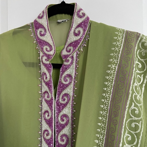 Like new Beaded Pakistani Kameez Tunic & Dupatta - Picture 1 of 7